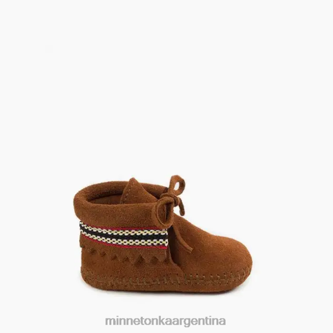 calzado marrón niños botín trenzado Minnetonka R6DN484