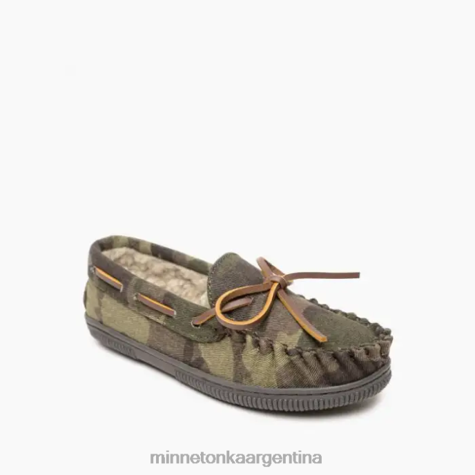 calzado estampado de camuflaje verde niños suela dura forrada de pelo Minnetonka R6DN499